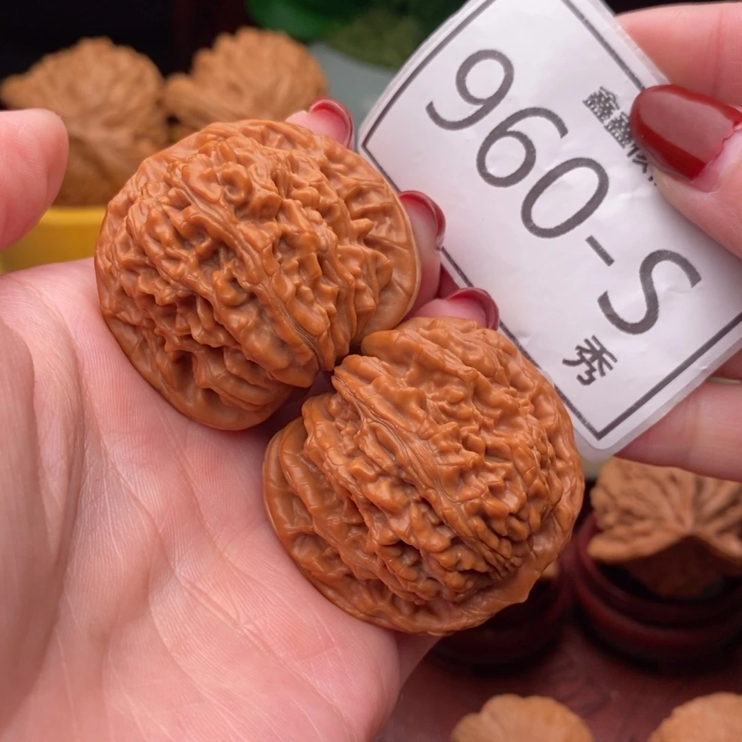 文玩核桃把件汉高楼41