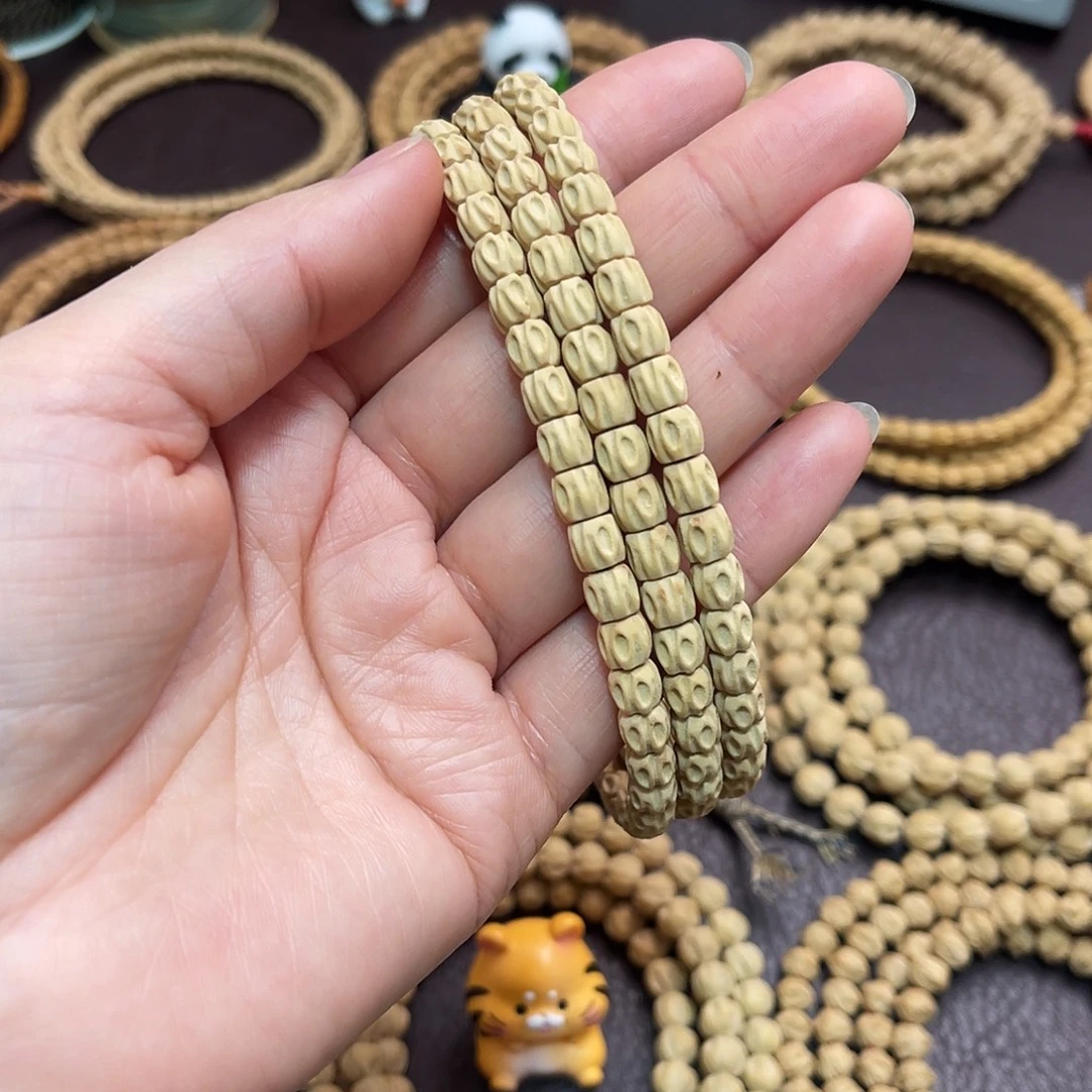 1***。吊坠柏香籽/百香籽