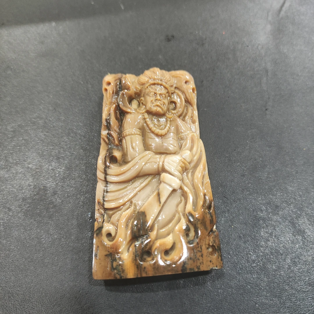 猛犸约34.5克雕刻件XY1023