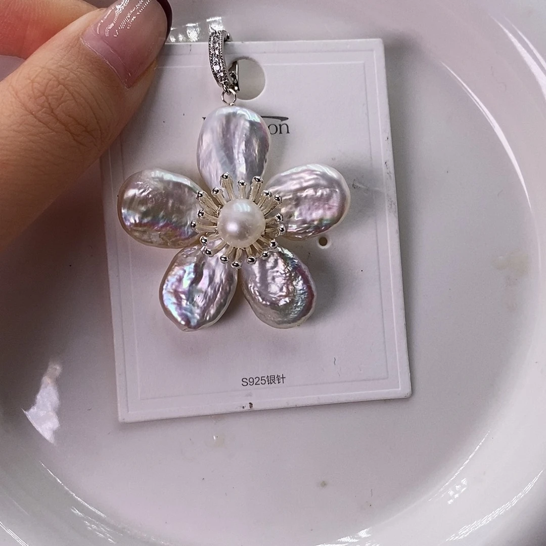 银S925镶嵌耳饰淡水珍珠