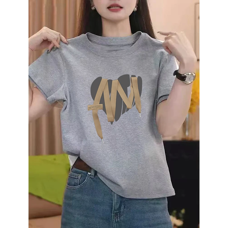 2025年夏季新款百搭小众圆领正肩短袖T恤女宽松显瘦爆款上衣潮ins