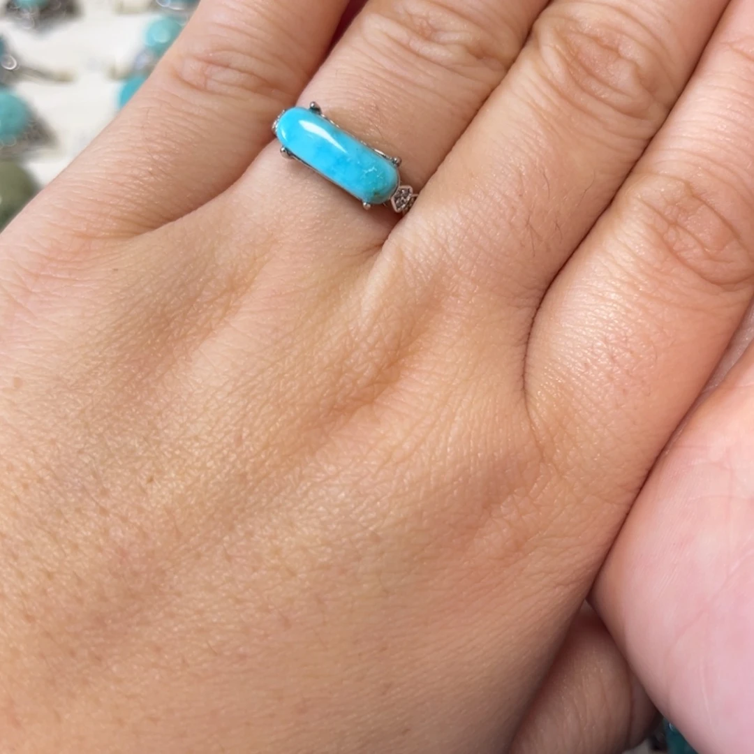 【闪购商品】未镶嵌绿松石珠宝奇石