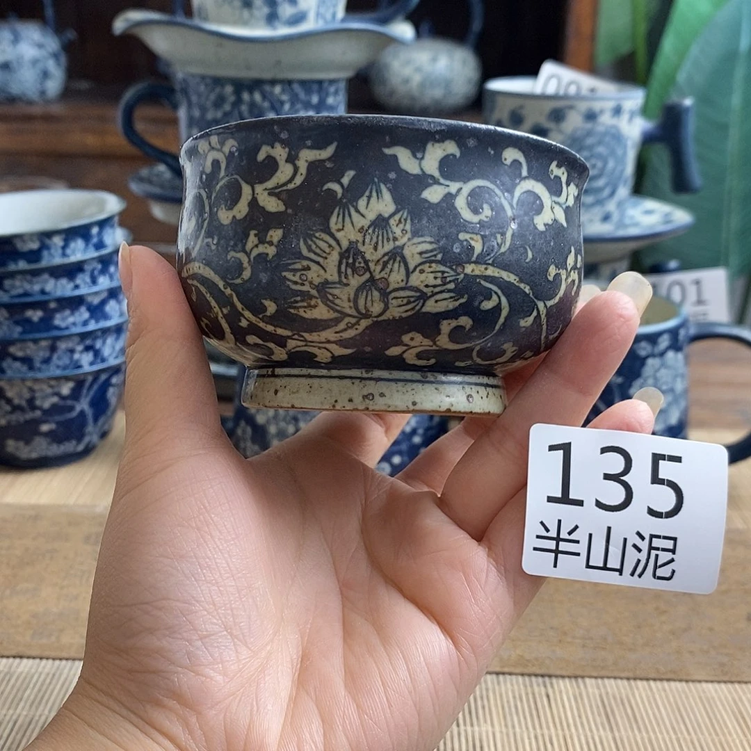 手工手绘青花陶瓷