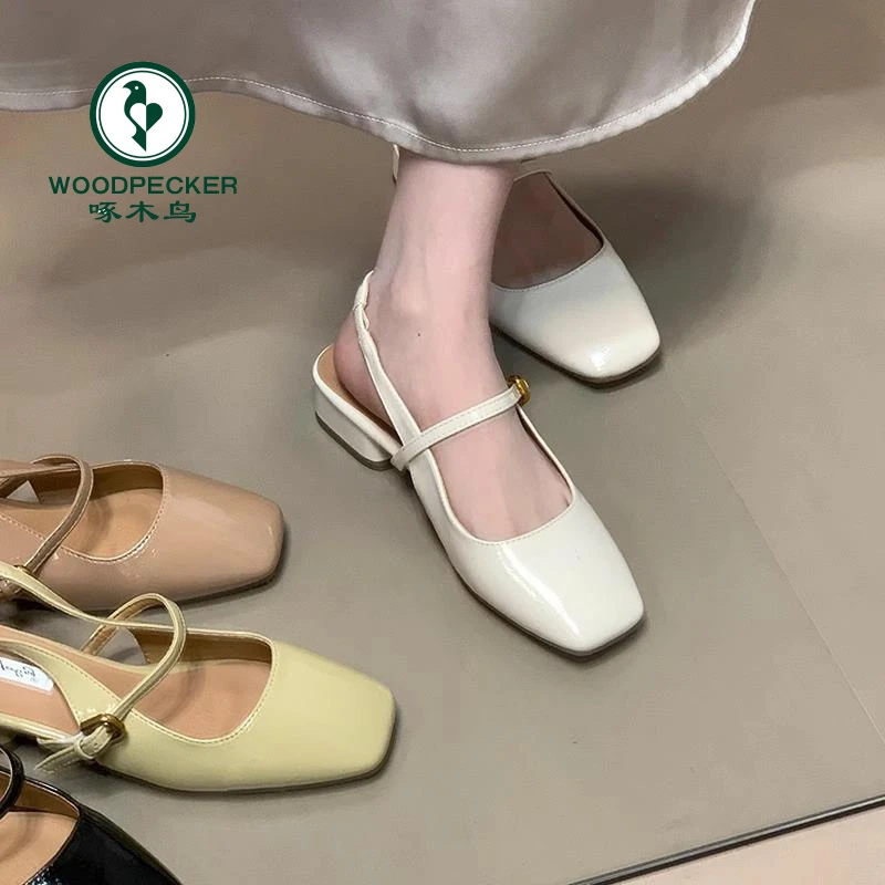啄木鸟法式粗跟包头凉鞋女2025年夏季新款气质仙女风方头浅口单鞋