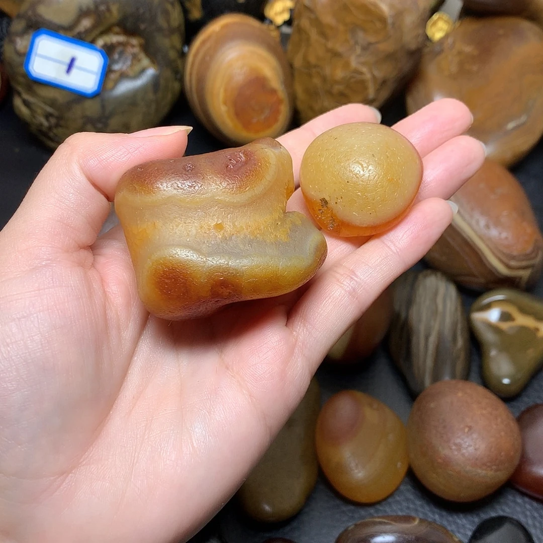 玛瑙原石天然手把件