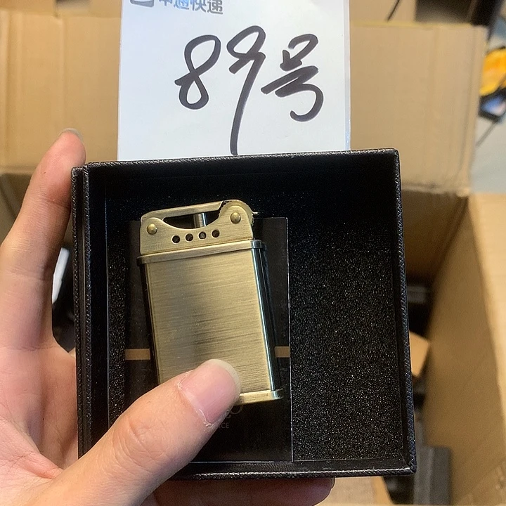 尼***贾89号佐罗青铜拉丝