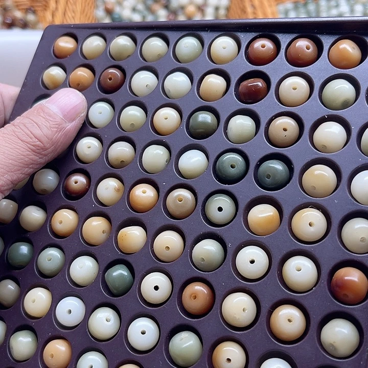 白玉菩提吊坠瑕疵10-8多宝汉堡50颗卡灯牌宠70颗