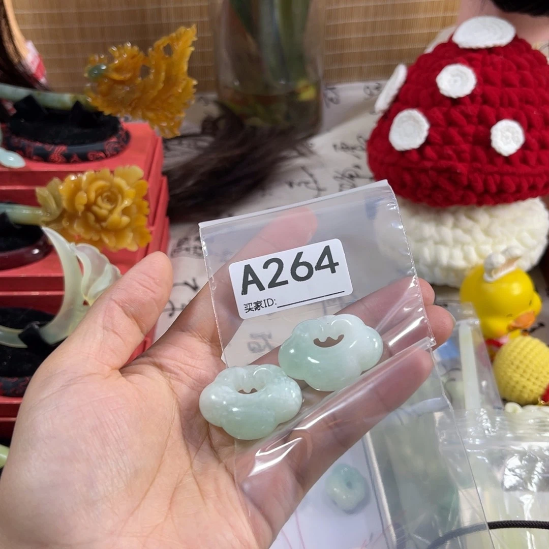 蛇纹石玉发饰未镶嵌月**花