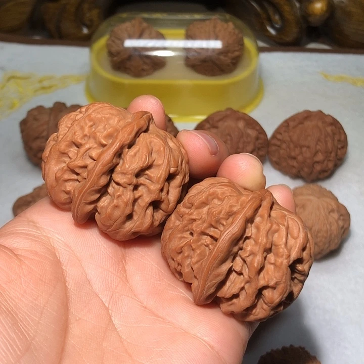 文玩核桃把件42平谷方块