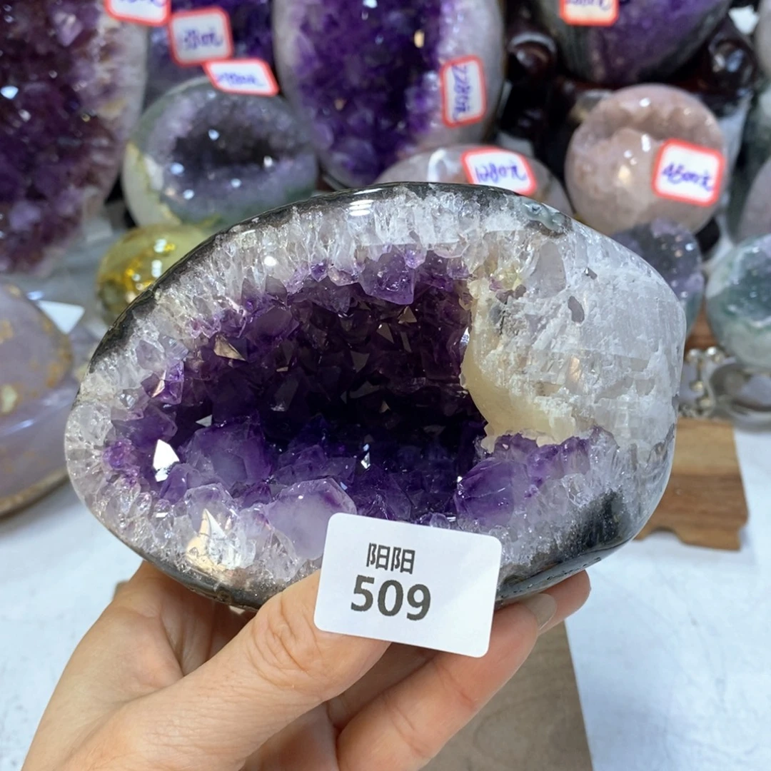 水晶未镶嵌大型摆件（非配饰）方解石