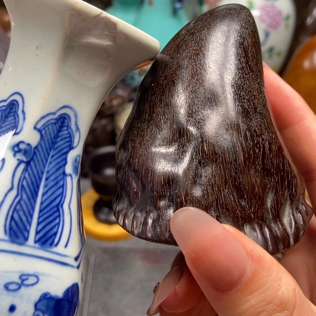 主播节目主持人和主持人的工作人员