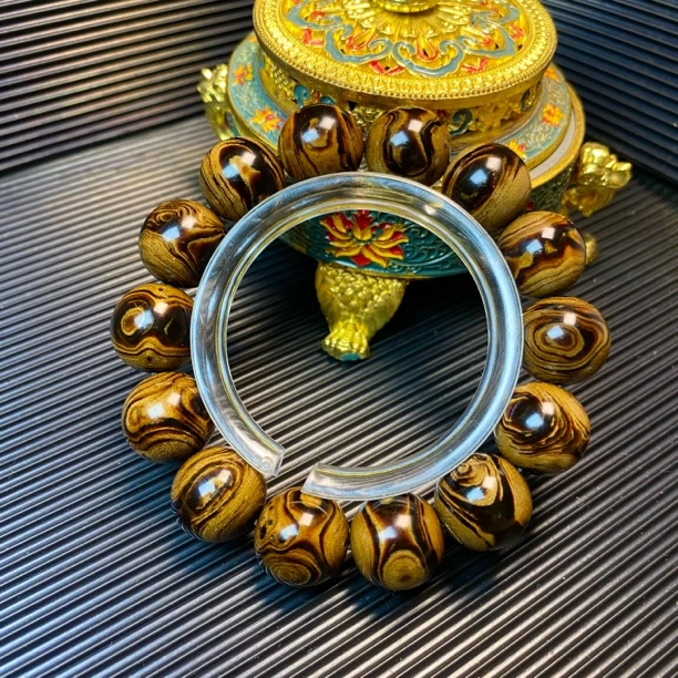 无面补1.6爆血千层一线天血柳木海柳木制品