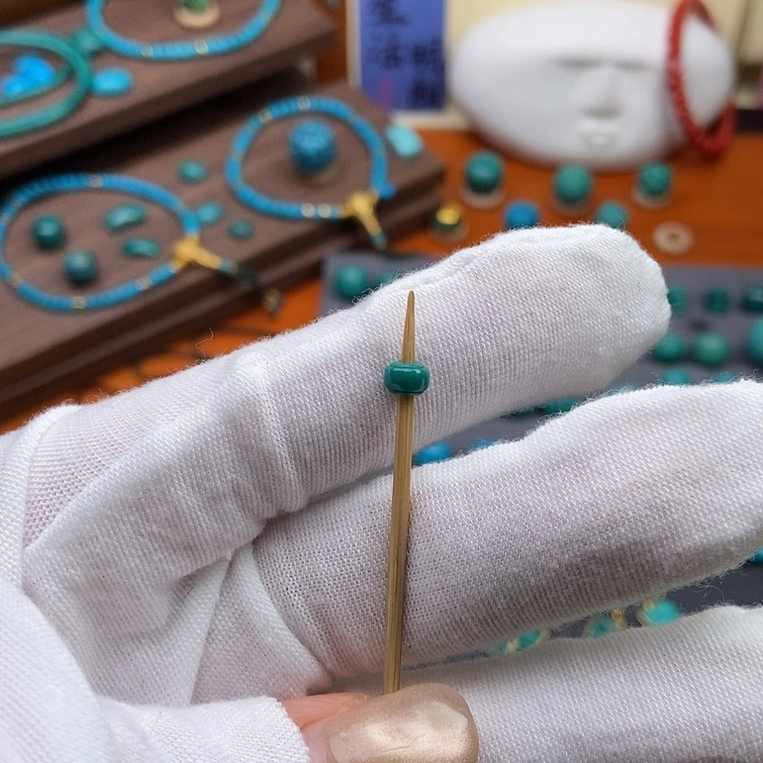 冬***歌绿松石未镶嵌松石配饰h