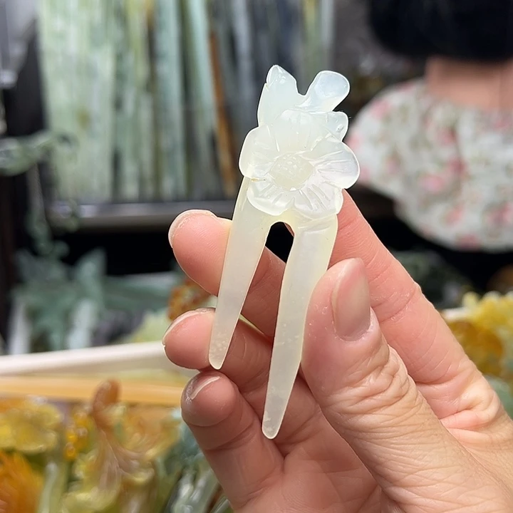 蛇纹石玉未镶嵌发簪
