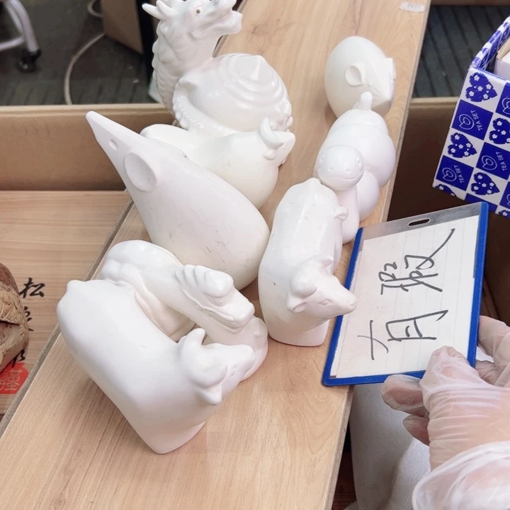 摆件一个瓷器默认微瑕