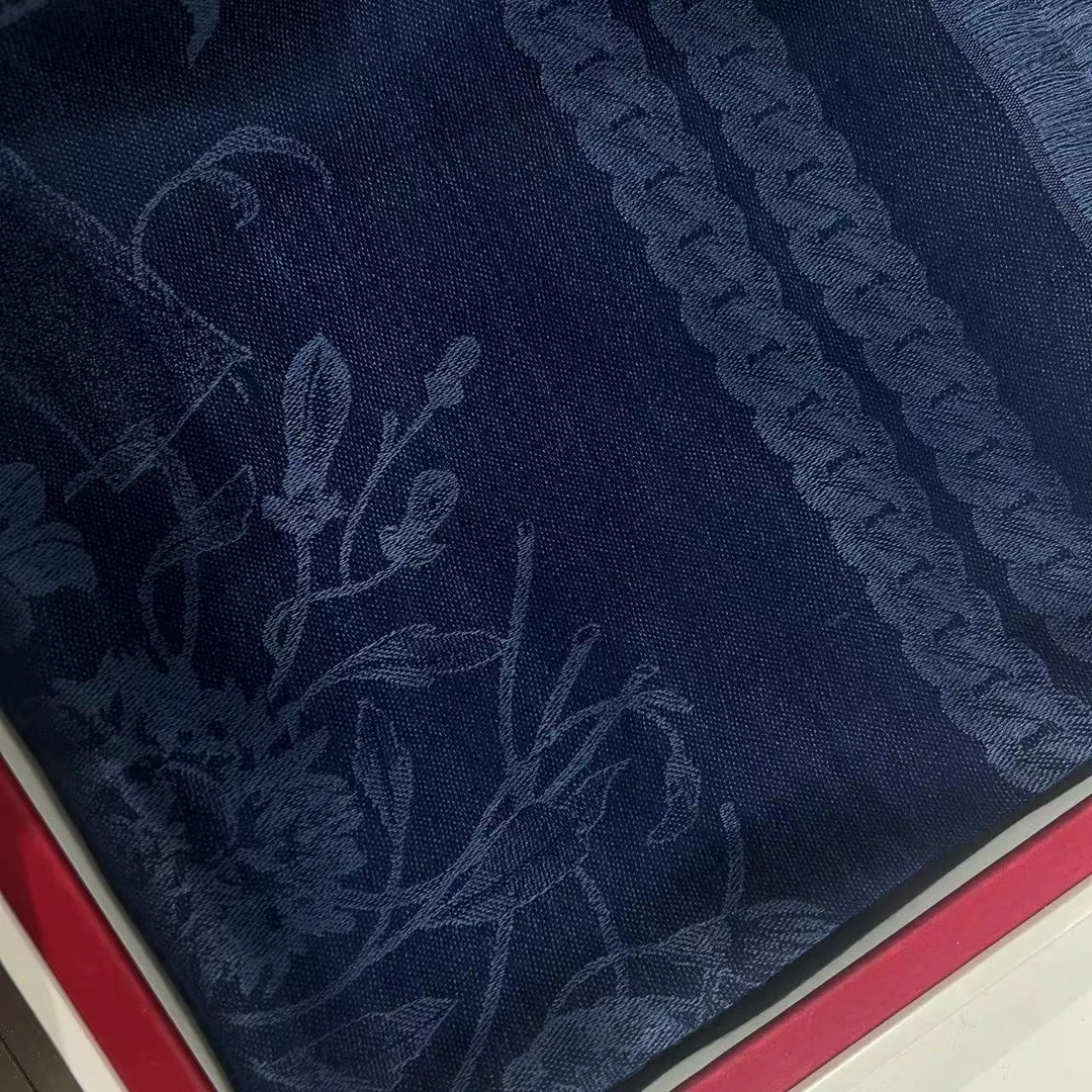 【一米方巾-5178-YM-100】 暗纹提花100cm时尚休闲深蓝