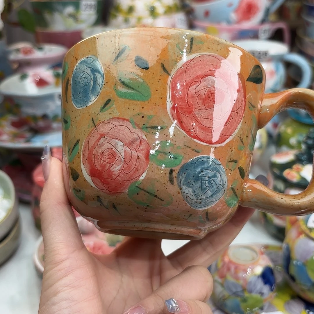 瓷片在这里我们都有很多话需要你