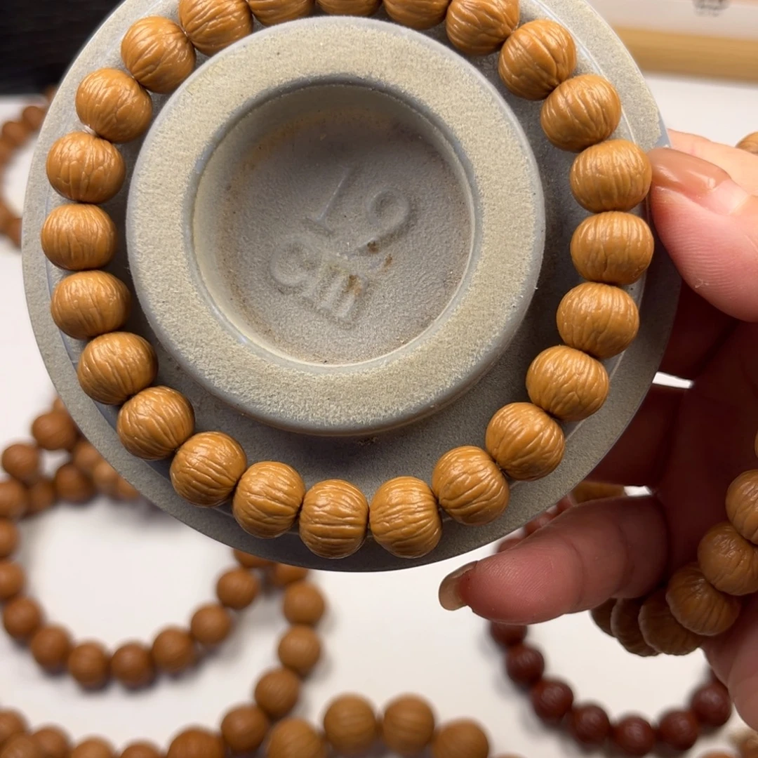 高***兴吊坠猴头核桃土豪