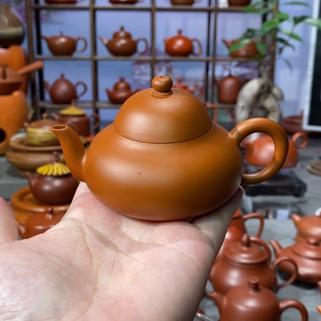 茶壶朱泥陈伟庆鸡蛋黄三弯矮梨壶105c