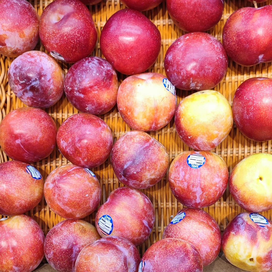 智利进口珠宝李散称500g~2斤