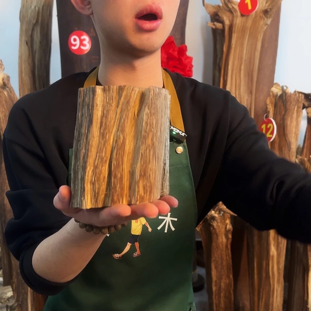 沉香摆件天然沉香原木摆件➕底座