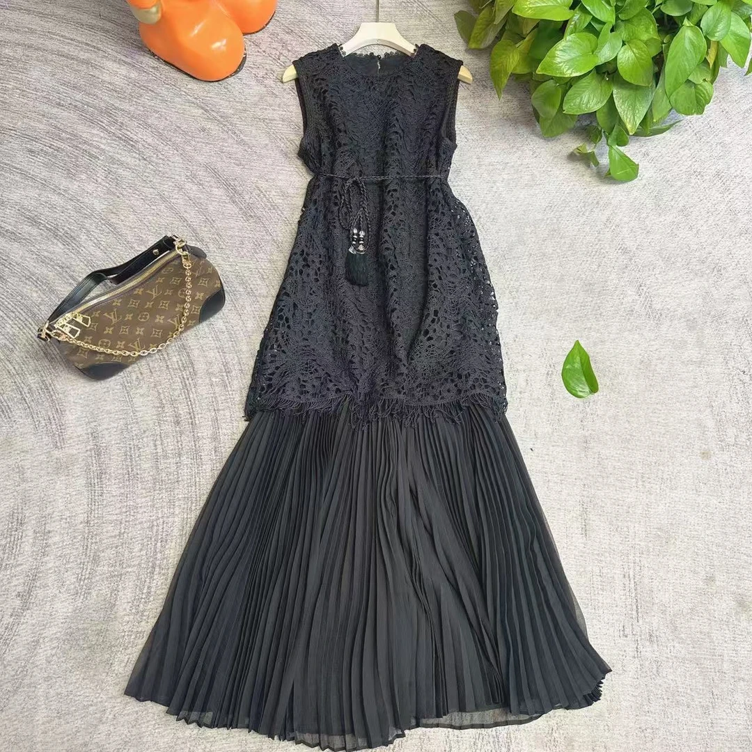 2025V v工作室新款 春夏新款高定连衣裙显瘦气质时尚黑色—6818