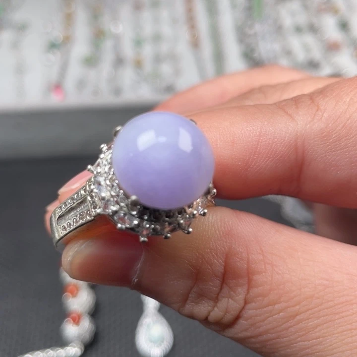 翡翠未镶嵌颈饰缅甸天然翡翠