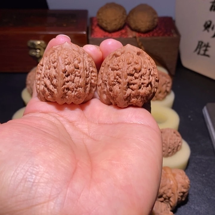 文玩核桃吊坠蚂蚁沟37