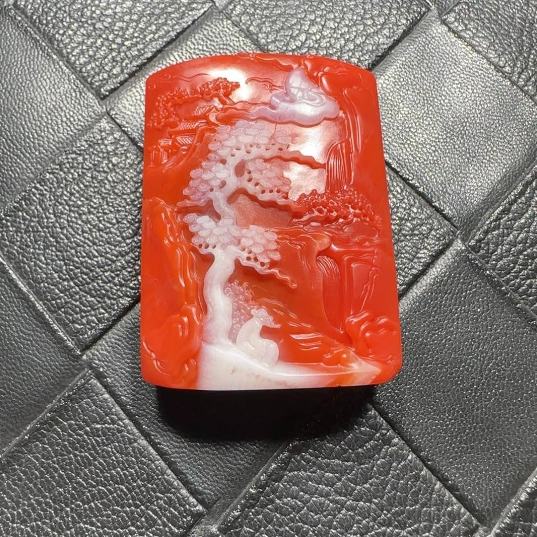 南红玛瑙未镶嵌山水牌
