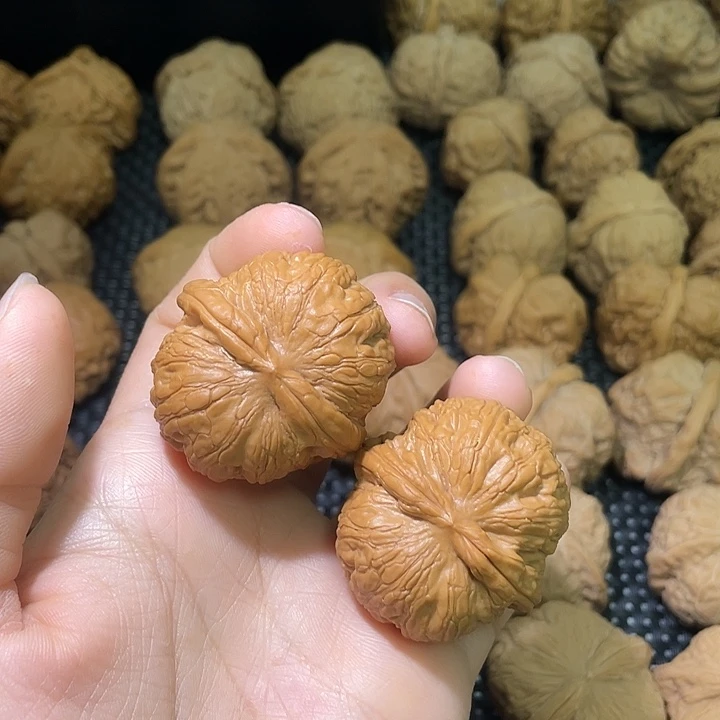 文玩核桃吊坠12347801345