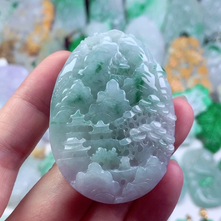 吊坠(不含链)未镶嵌翡翠