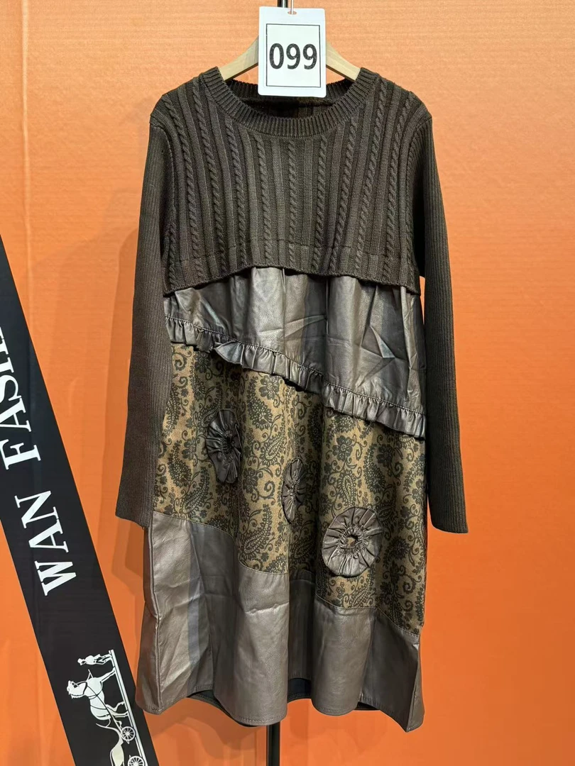 （093）湾湾奢品贵妇既视感显廋舒适时尚百搭连衣裙秋冬款