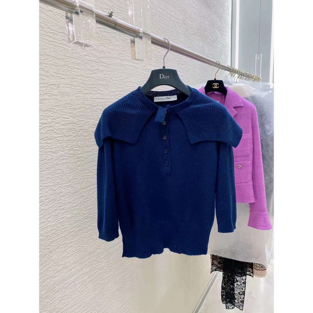 99新 DIOR/迪奥 迪奥小蜜蜂刺绣短款羊绒针织衫毛衣