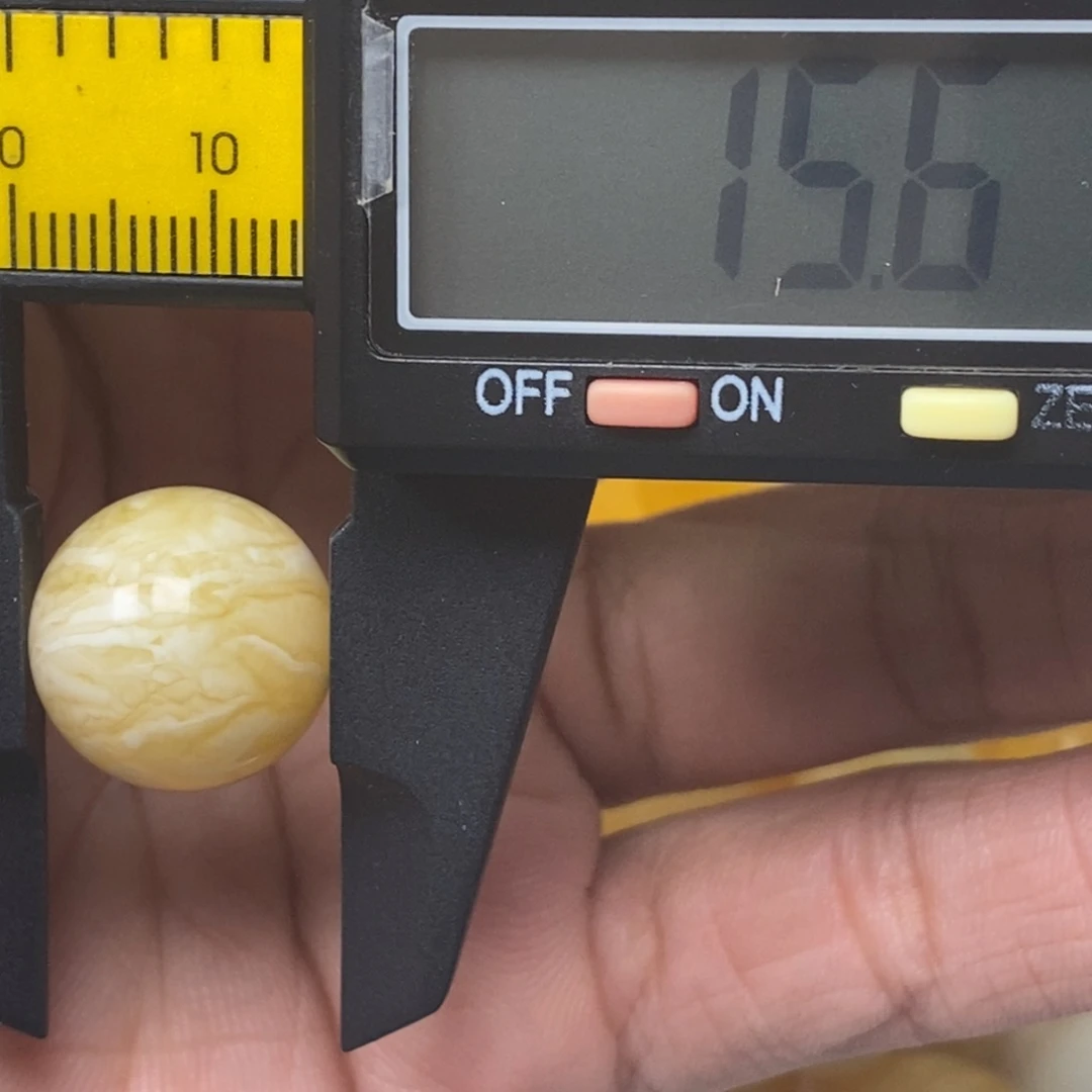 Z***F琥珀未镶嵌珠宝奇石