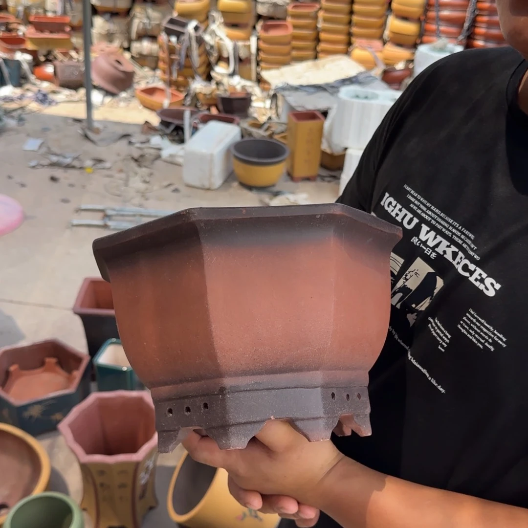 紫砂花盆瑕疵和瑕疵