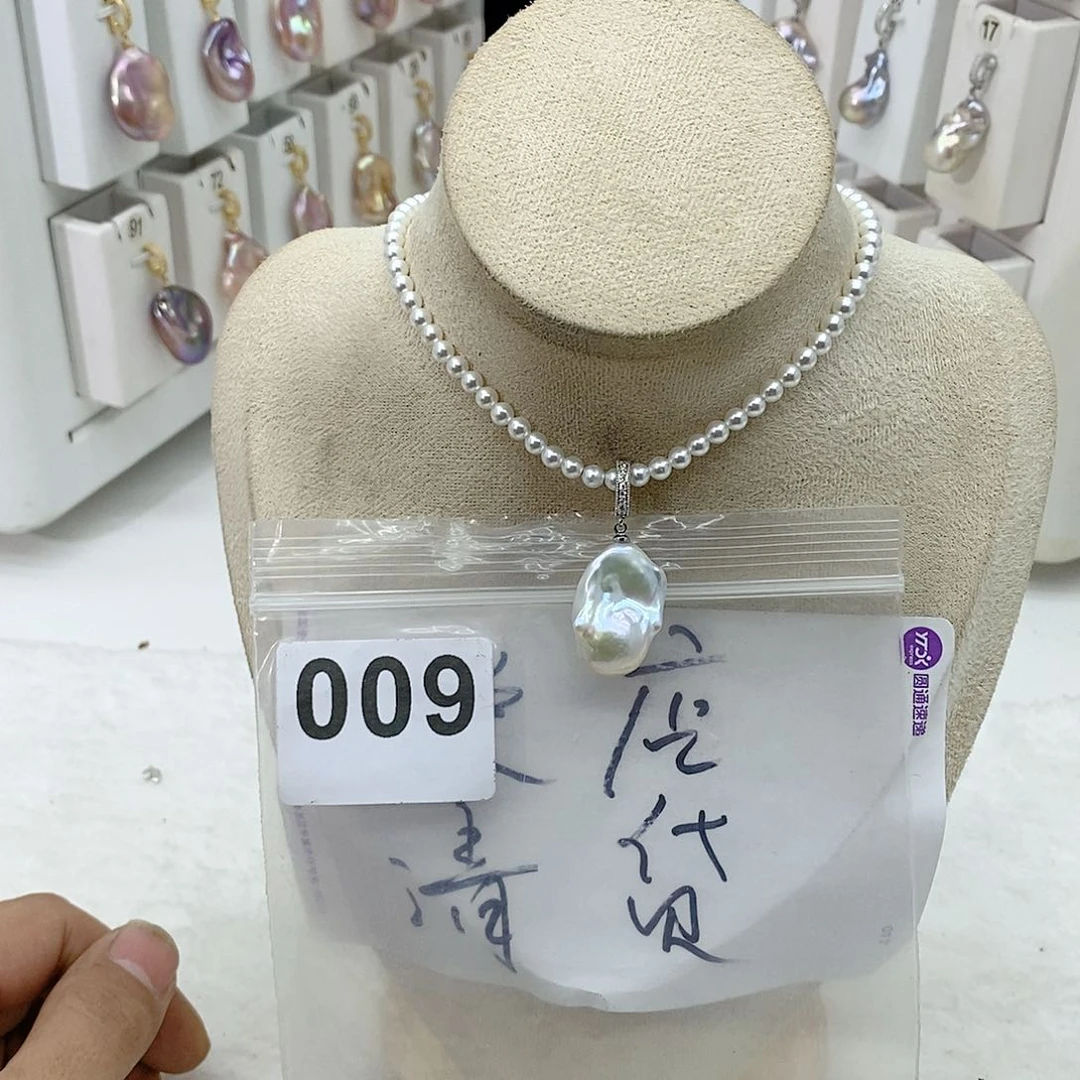 淡水珍珠颈饰合金