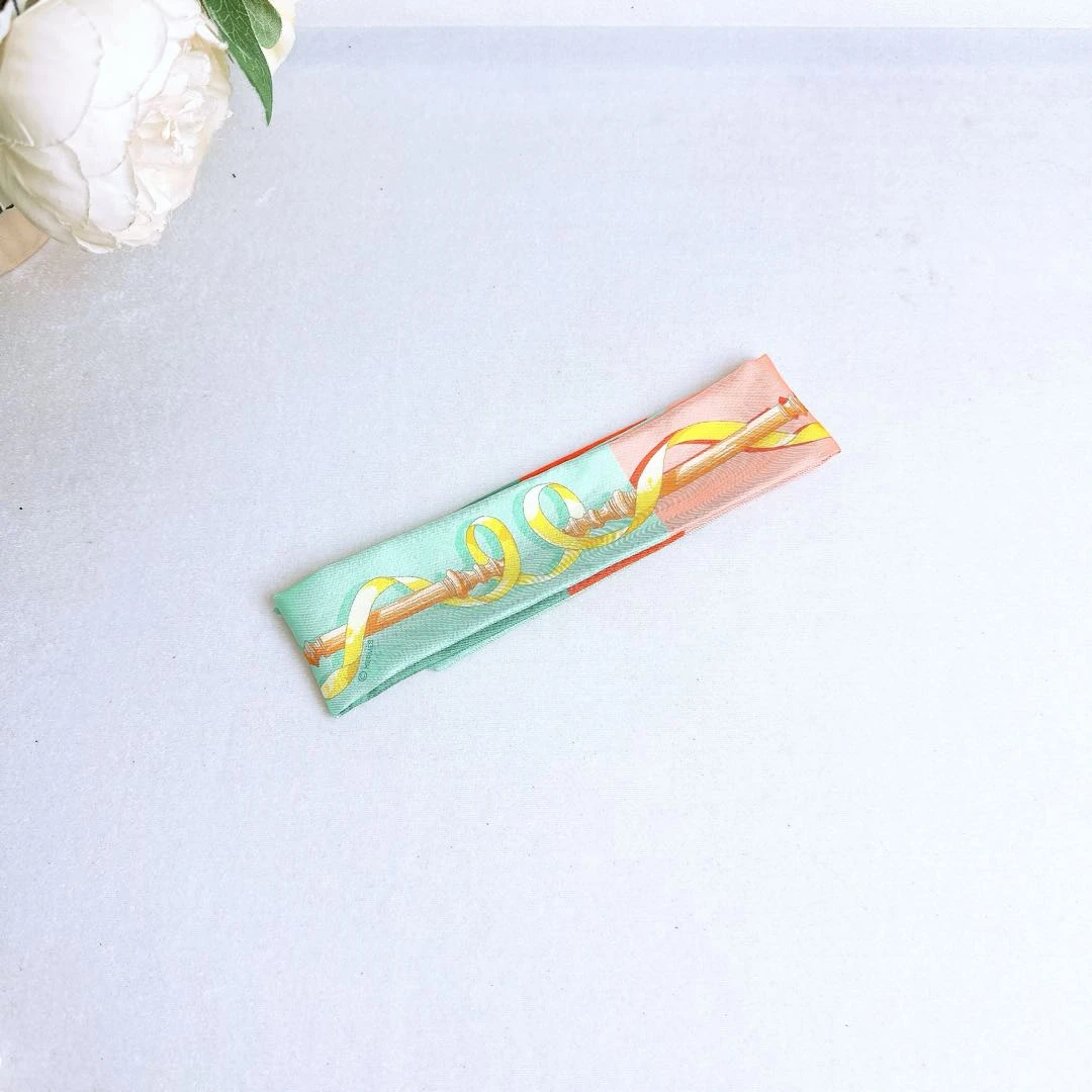 99新 Hermes/爱马仕 /丝巾/Xspt010