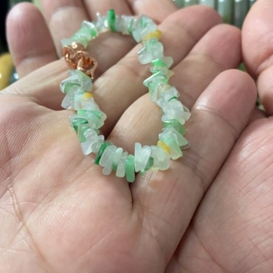 钱***兜翡翠未镶嵌手链嘎嘎好