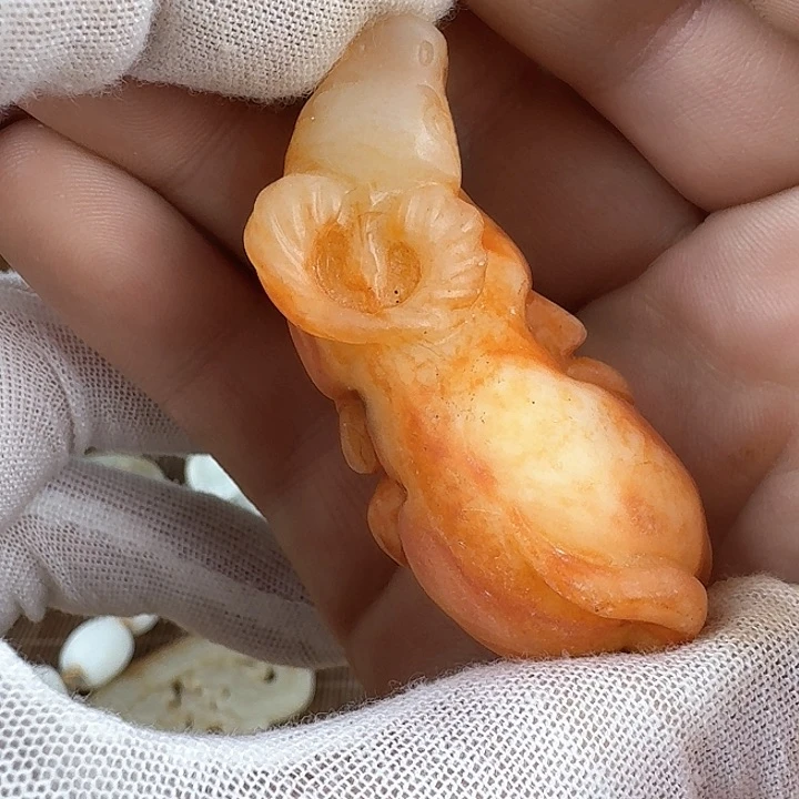 和田玉挂件未镶嵌多*米