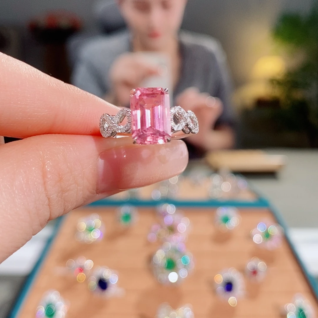 碧玺戒指18K金镶嵌3.17ct