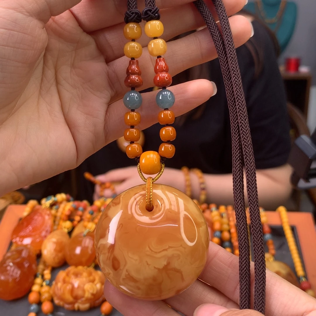 蜜蜡颈饰未镶嵌天然