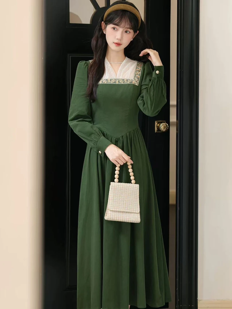 【1501-1600】倩翠高贵长连衣裙