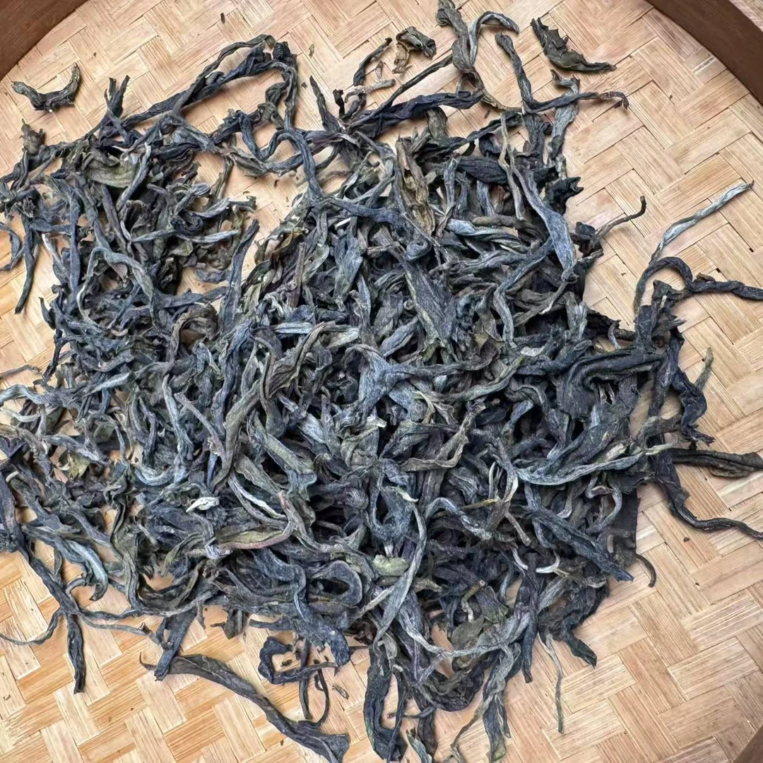 【219】2-25 2024年 冰岛坝歪22号 古树大树混采 散茶 生茶  100g
