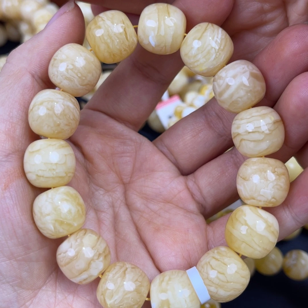 裸石蜜蜡未镶嵌微瑕15