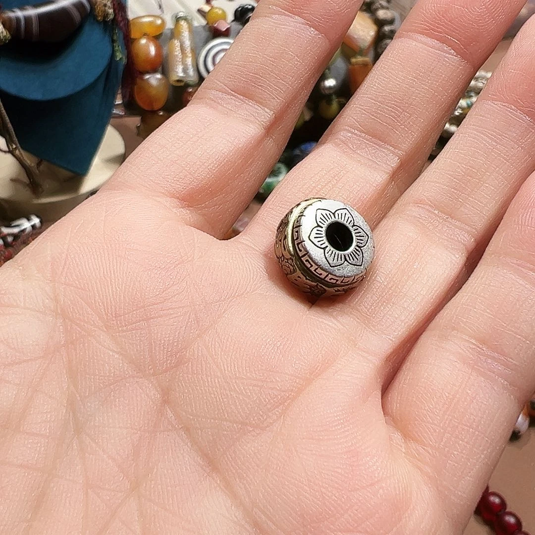 玛瑙/玉髓手串未镶嵌作*家