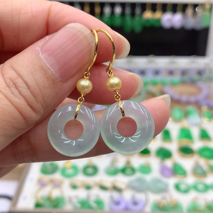 翡翠18K金镶嵌耳饰