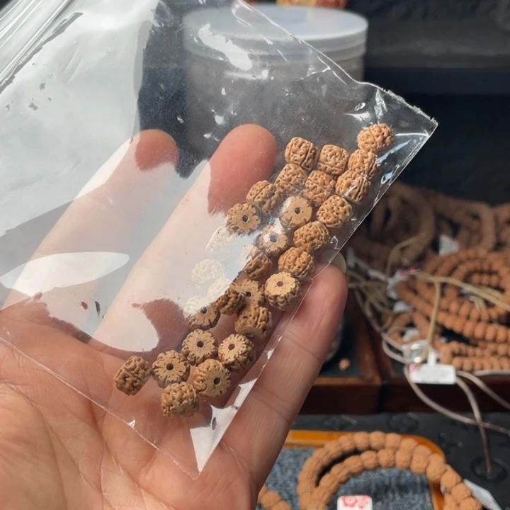 ￴***￴吊坠金刚菩提补籽