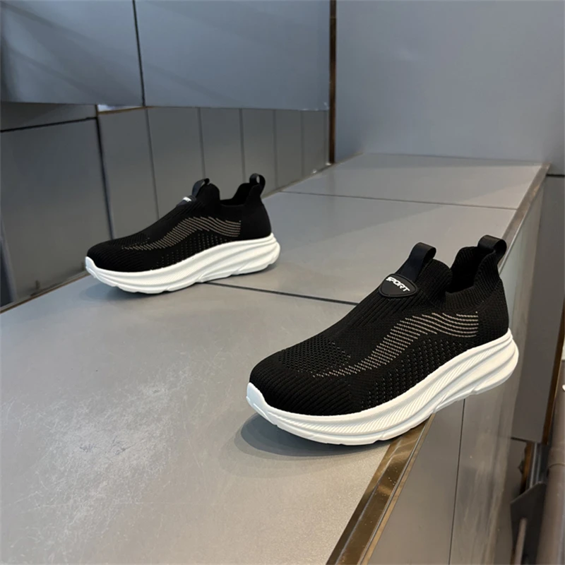 欧洲站男鞋秋季透气休闲低帮网布鞋徒步软底鞋男士舒适时尚百搭鞋