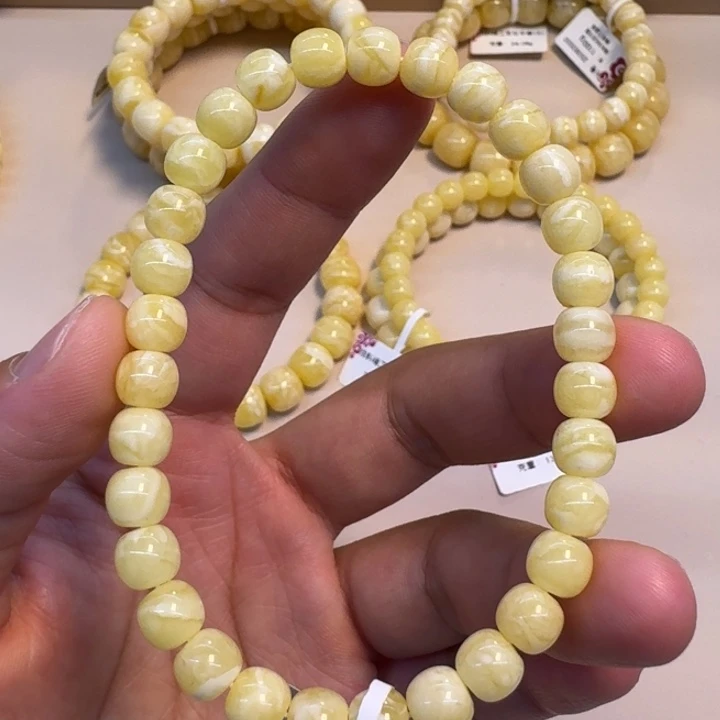 琥珀未镶嵌手串蜜蜡精工老型5.9克