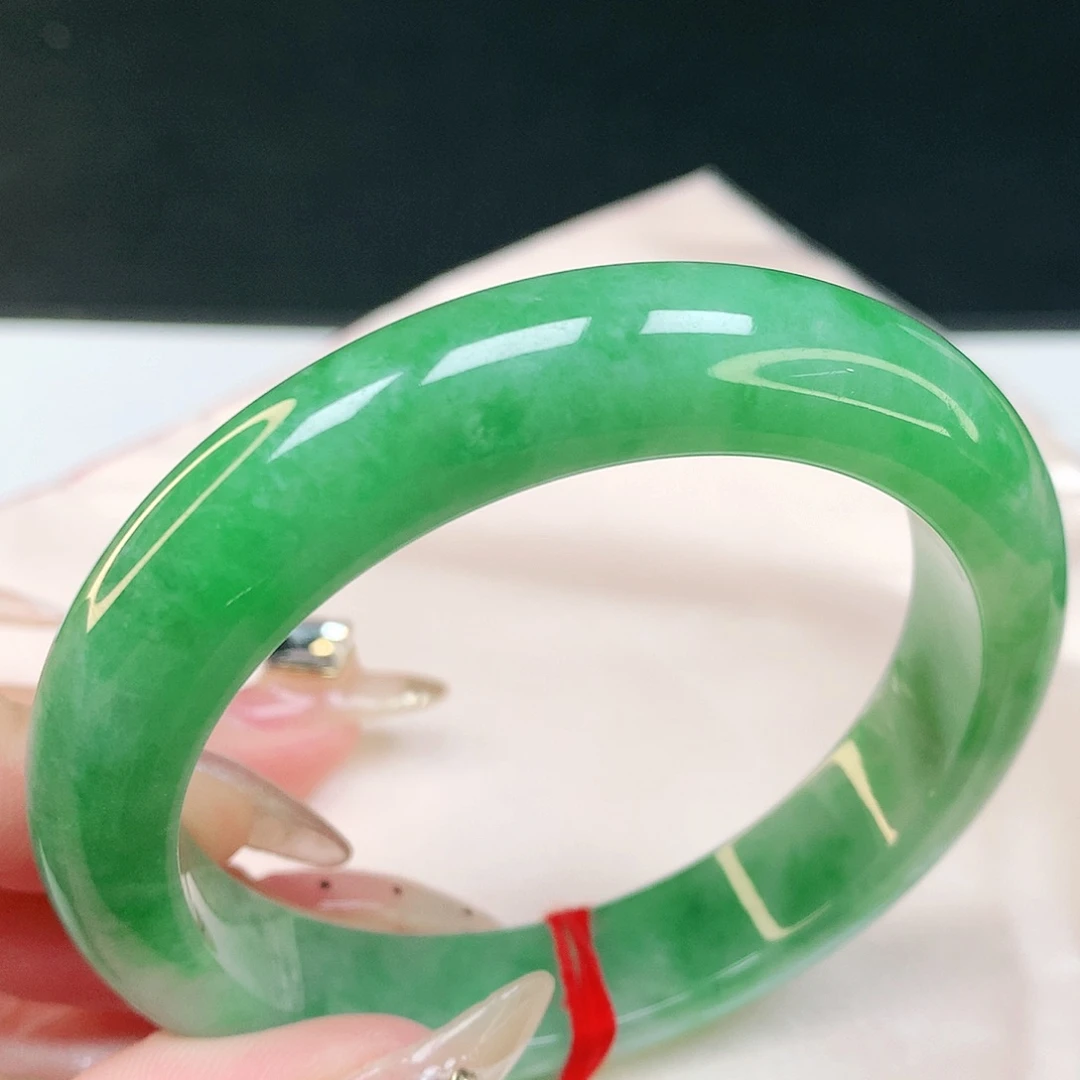翡翠手镯未镶嵌天然翡翠1501